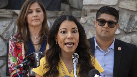 Arizona senator accused of doxxing ICE agents. But did she? | Opinion