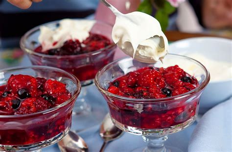 Mixed Berry Compote | Dinner Recipes | GoodtoKnow