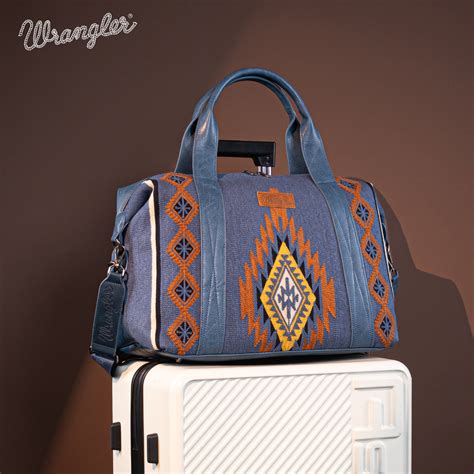 Wrangler Aztec Knitted Duffle Bag - Montana West - MONTANA WEST U.S.A