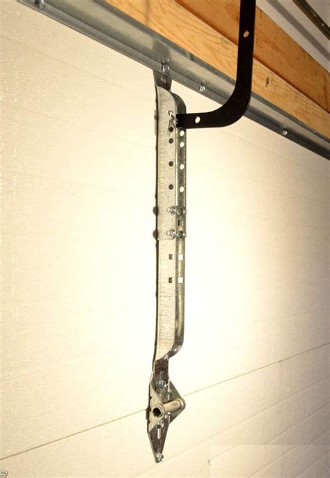 Garage-Door-Opener-MOUNTING-Bracket - Amazon.com
