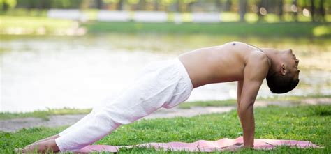 पूर्वोतानासन करण्याची योग्य पद्धत, फायदे व खबरदारी | how to do ...