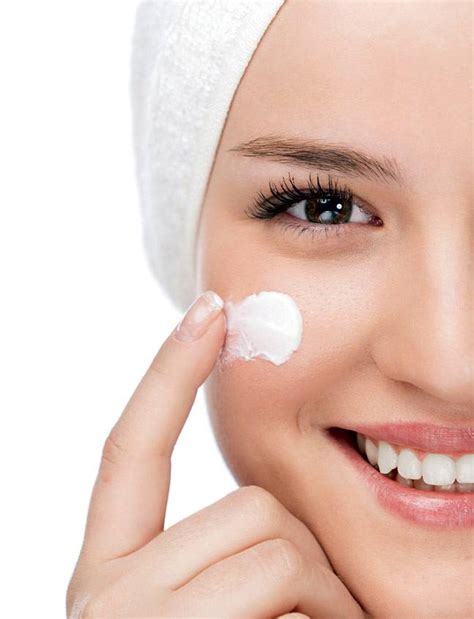 Advisor to Bollywood stars, Jamuna Pai tells you why medi-facials are ...