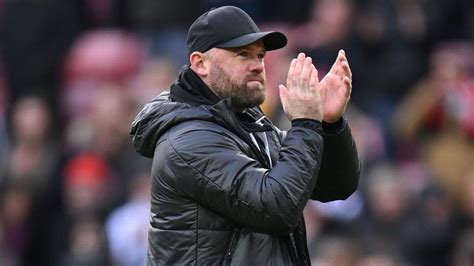 Wayne Rooney confirms boxing offer, but focused on management - ESPN