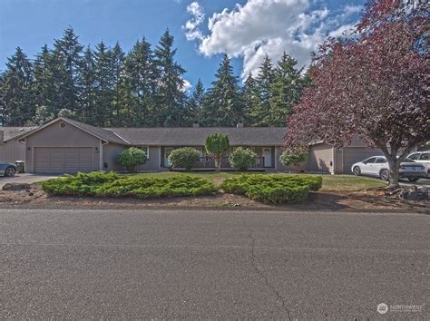 15302 9th Avenue E, For Sale in Tacoma - Zoocasa