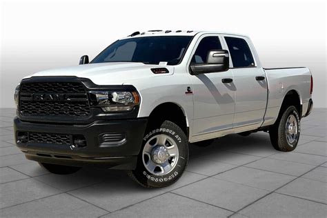New 2024 RAM 2500 Tradesman Crew Cab in Oklahoma City #RG270498 | Bob Howard Chrysler Dodge Jeep RAM