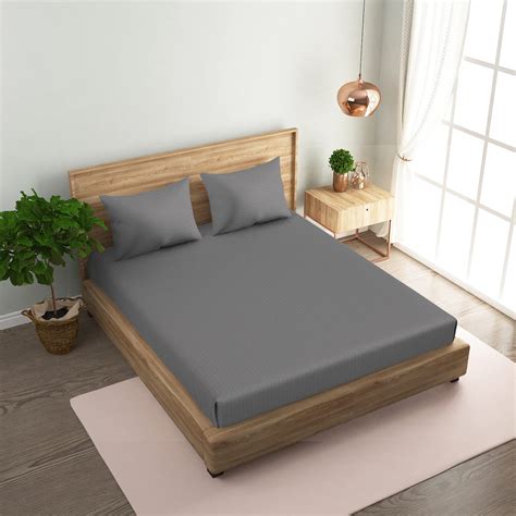 Naksh 100% Cotton 210 TC Stripes King Size Bedsheet for Double Bed ...
