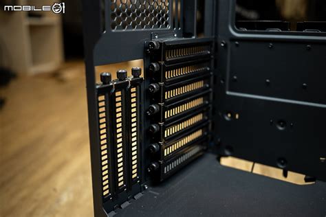 DRGB更吸睛、進氣大增量 Phanteks P500A DRGB - Mobile01
