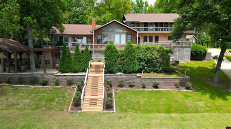 The Z Team Realtors | Mountain Home, AR