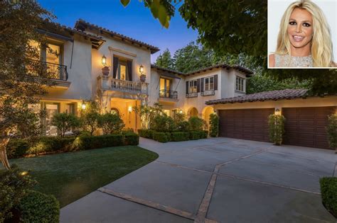 Britney Spears's Former 'Paparazzi Proof' L.A. Mansion Sells for $6.1M ...