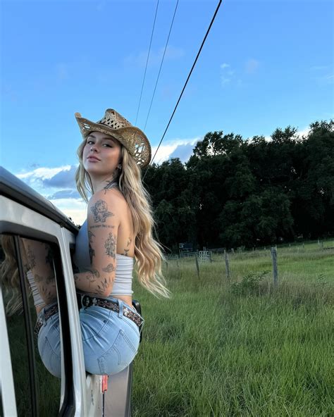 kiersten grace (@thekierstengrace) • Instagram photos and videos