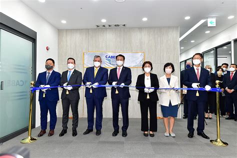 BCIE acerca a Centroamérica con Asia, y abre su oficina de ...