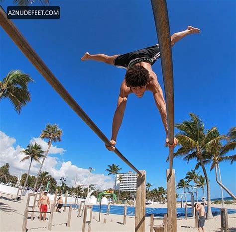 EVAN ADAMS Feet - AZNudeFeet Men