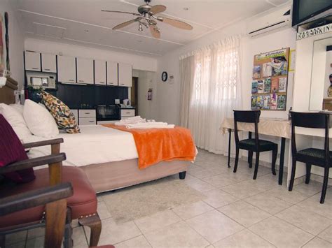 JoThams Guest House, Durban