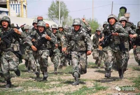 中国新调整组建的13个集团军亮相 番号为何从71开始|集团军|中国、解放军_新浪军事_新浪网
