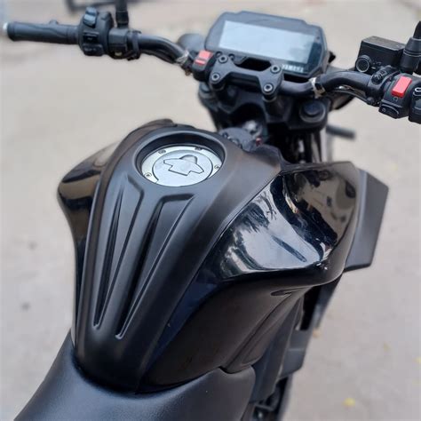 Saiga Parts TankTie for Yamaha MT15 (Matte Black) : Amazon.in: Car ...