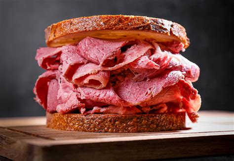 Made to Order Hot New York Deli-Style Sandwiches | Dorothy Lane Market