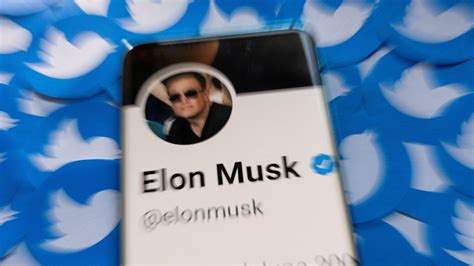 If Musk Owning Twitter Is a Security Risk, What About Tesla? | Tech News