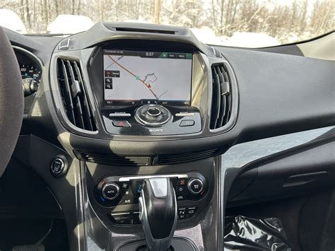 Ford ESCAPE 2014 près de Sherbrooke | JNAuto.com