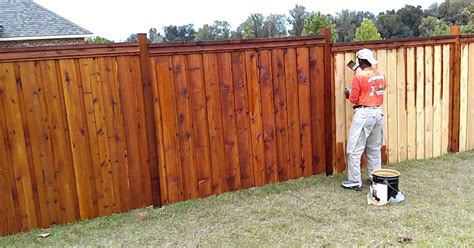 How to stain a wooden fence in a right way? — Teletype