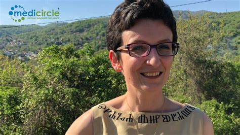 Self-Made Survivor: How a Virologist Battled Breast Cancer with Her Own ...