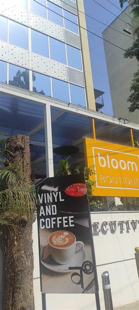 BLOOM BOUTIQUE - BANDRA (Mumbai) - Hotel Reviews, Photos, Rate ...