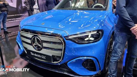 Mercedes-Benz GLC EV debuts at IAA Mobility, promises over 700 km range