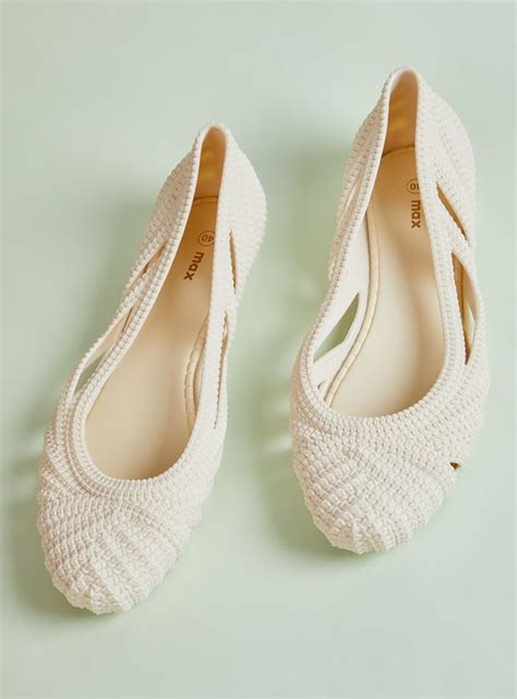 Buy Women Textured Ballerinas Online at just Rs. 599.0 - 1000015721102 ...