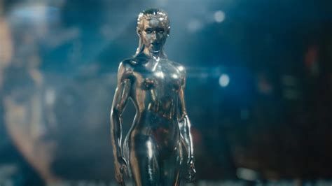 Fantastic Four: First Steps Julia Garner Teases MCU Future (& Silver ...