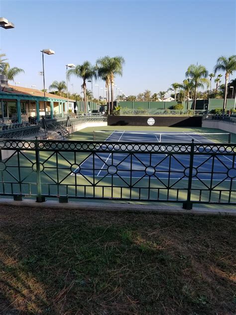 Pickleball at Burbank Tennis Center | Bounce