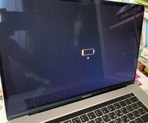 battery - 16" Brand new macbook pro not charging / booting up - Ask ...