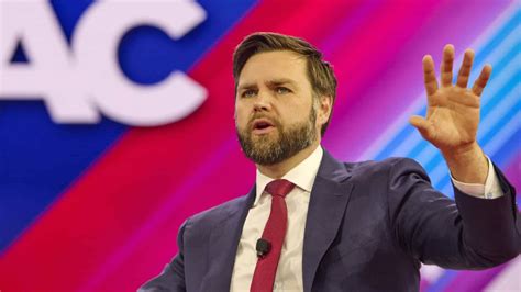 JD Vance’s Yale Classmates Leak Photos of Him Cross-Dressing at ...