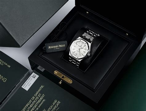Audemars Piguet Royal Oak Watches | ref 15450ST.OO.1256ST.01 | 15450ST ...