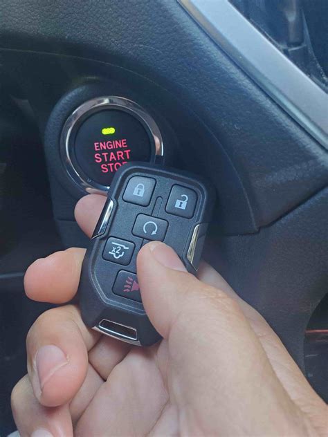 How to Program Key FOB for Chevy Colorado 的图像结果