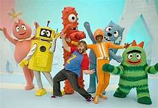 black on yo gabba gabba black guest on yo gabba gabba orange black on yo gabba gabba black guest on yo gabba gabba orange