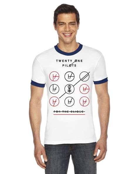 Pin oleh Helly Lin di Twenty one pilots shirts