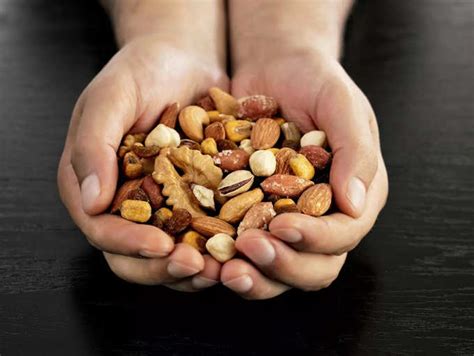 Is fist-full really the right quantity of dry fruits to have in winters ...