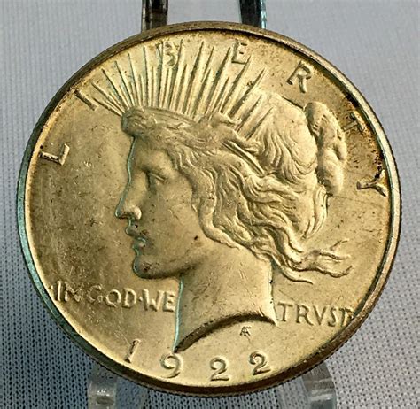 Lot - 1922 US $1 Peace Silver Dollar