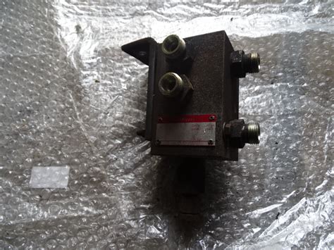 Pressure Control Valve lifting system for Mercedes-Benz Actros - buy cheap