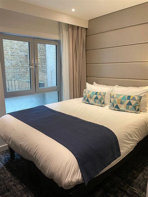 SIGNATURE LONDON, THE J MARYLEBONE - Hotel Reviews, Photos, Rate ...
