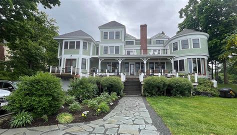 SALTAIR INN WATERFRONT B&B (Bar Harbor, Maine) - B&B Reviews, Photos ...