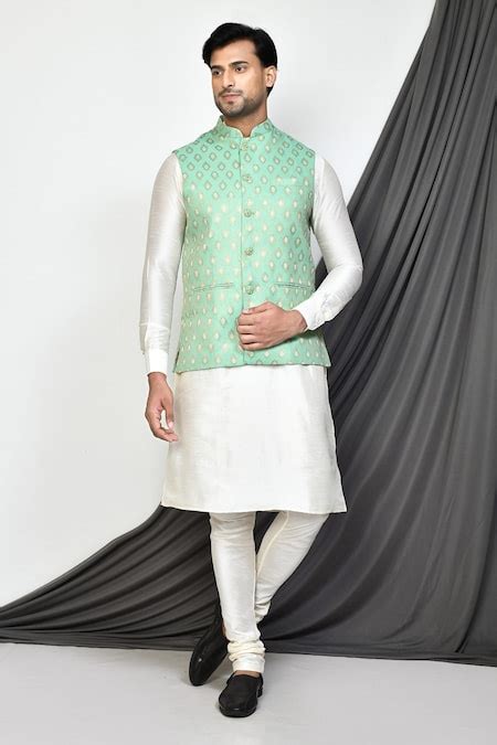 Buy Green Jamewar Silk Woven Vintage Pattern Bundi For Men by Aryavir ...