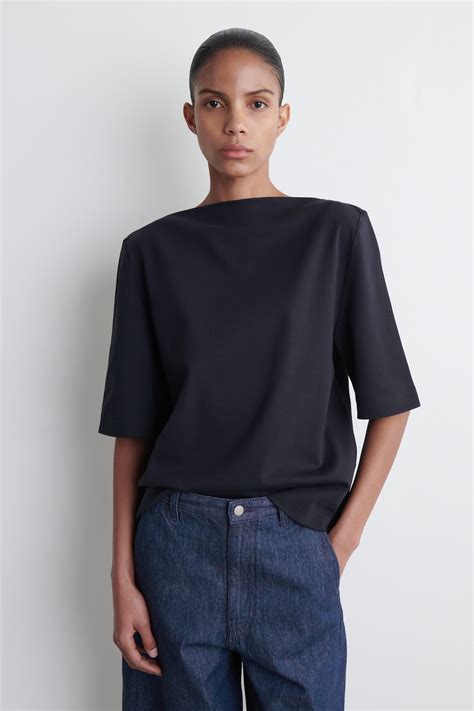 BOAT-NECK COTTON T-SHIRT - NAVY | COS