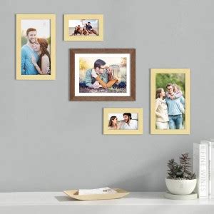 Art Street Wood Wall Photo Frame Price in India - Buy Art Street Wood ...