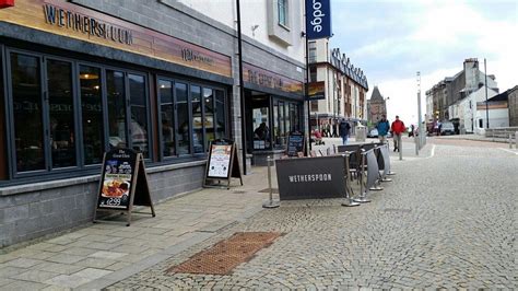 WETHERSPOON THE GREAT GLEN, Fort William - Restaurant Reviews, Phone ...