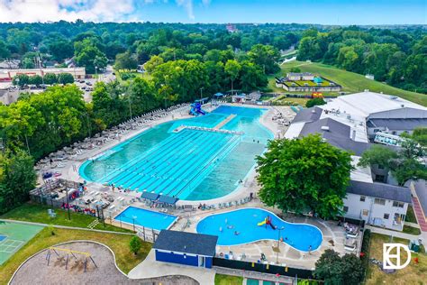 The Riviera Club — Dwellane