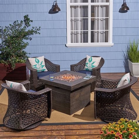 Outdoor Furniture Fire Pit Table And Chairs at Lori Santiago blog