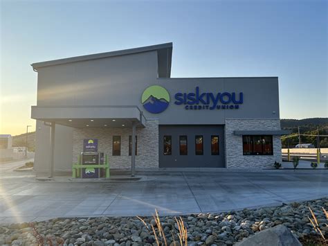 SISKIYOU CREDIT UNION - Yreka CA - Hours, Directions, Reviews - Loc8NearMe