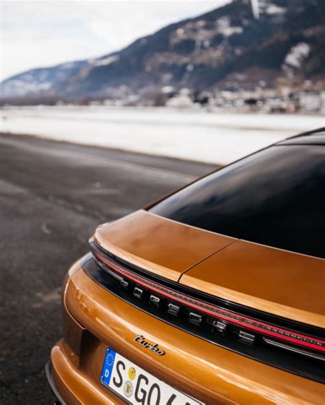 Pure exhilaration: Walter Röhrl drives the new Porsche Panamera Turbo E ...