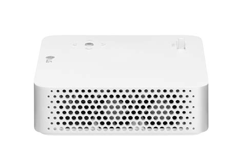 LG CineBeam LED Projector with Built-in Battery 1280 x 720 RGB LED ...