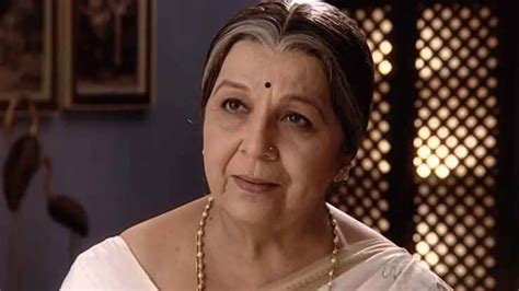 Watch Honaar Soon Mee Hyaa Gharchi TV Serial 12th August 2013 Full ...